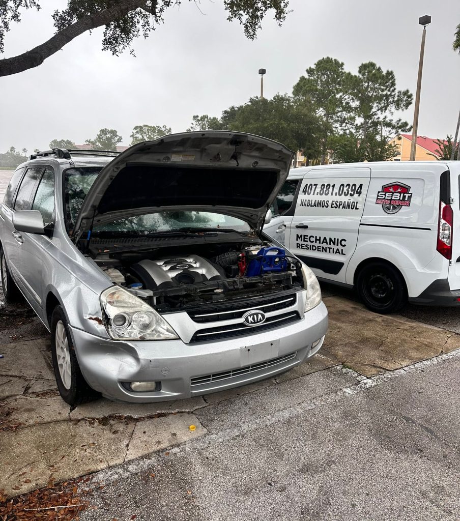 Professional mobile mechanic working on a vehicle in Orlando, FL
